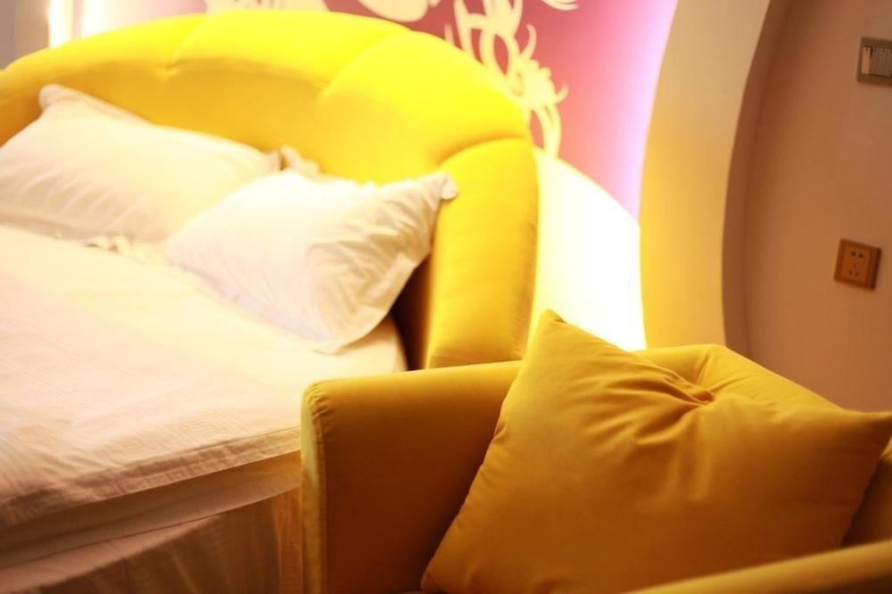 Yawei Apartment Hotel Кунмин Екстериор снимка